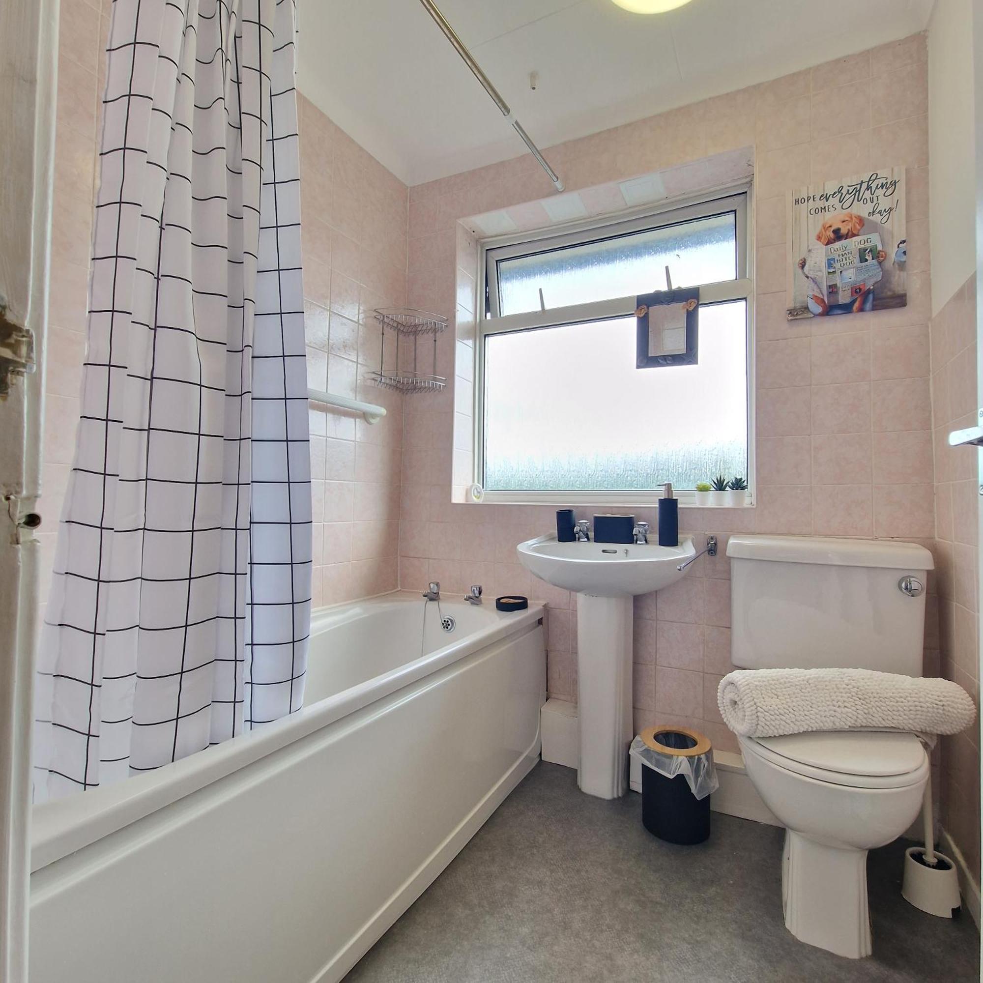 Russel House Stylish 1 Bedroom With Free Parking Coventry
